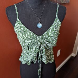 Wild Fable fun summer crop top size M